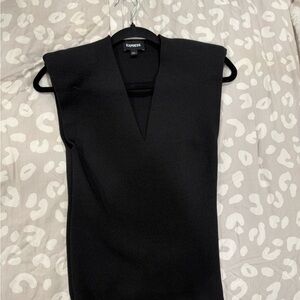 Express Black V-Neck Sleeveless Top